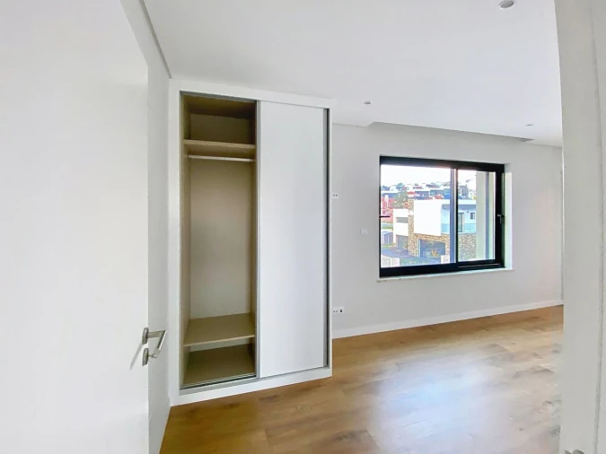 Moradia T3 para Venda em Barcarena Foto 39