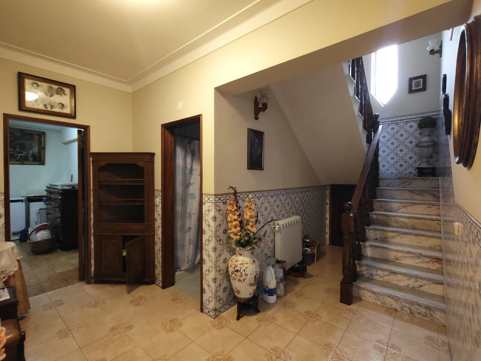 Moradia T4 para Venda em Pussos São Pedro Foto 14