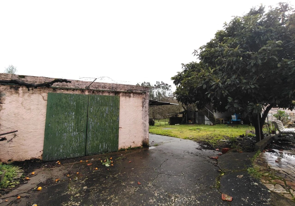 Moradia T4 para Venda em Pussos São Pedro Foto 49