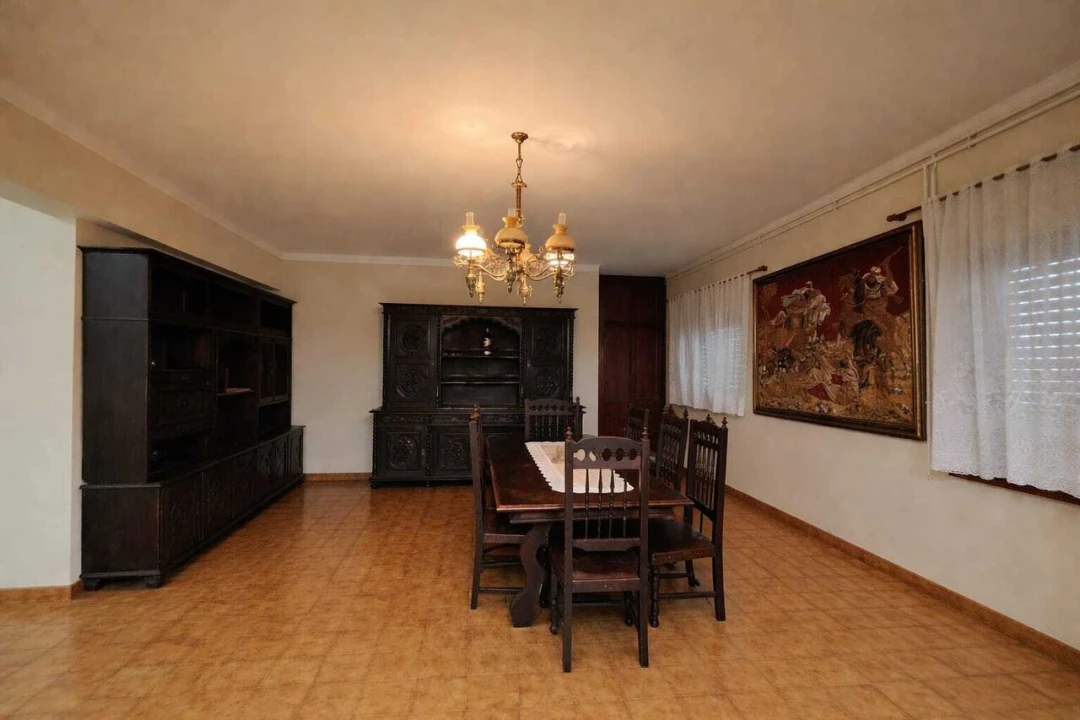 Moradia T4 para Venda em Pussos São Pedro Foto 19