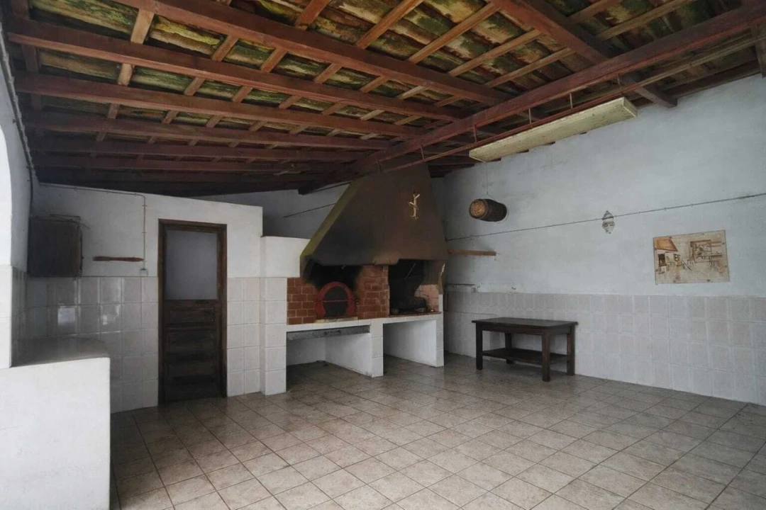 Moradia T4 para Venda em Pussos São Pedro Foto 57