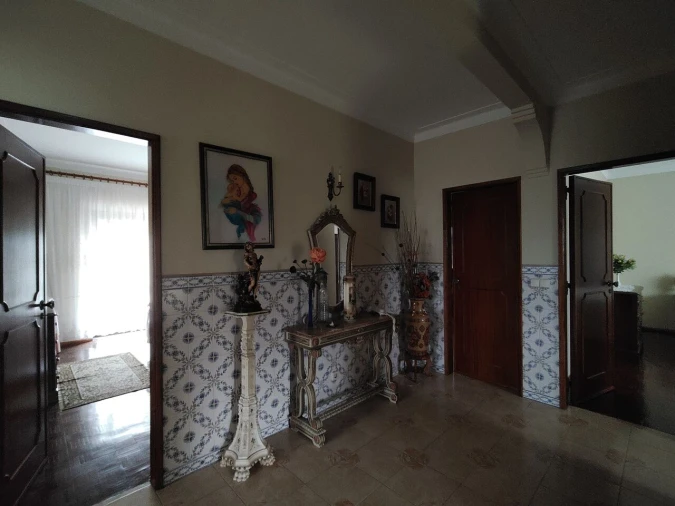 Moradia T4 para Venda em Pussos São Pedro Foto 23