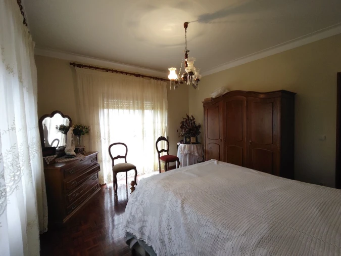 Moradia T4 para Venda em Pussos São Pedro Foto 37