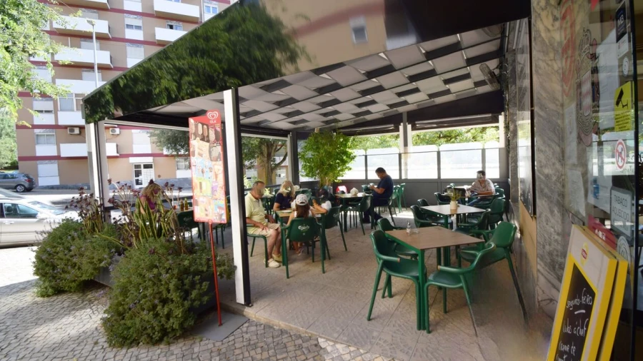 Loja para Arrendamento em Marvila, Ribeira Santarém, São Salvador, São Nicolau