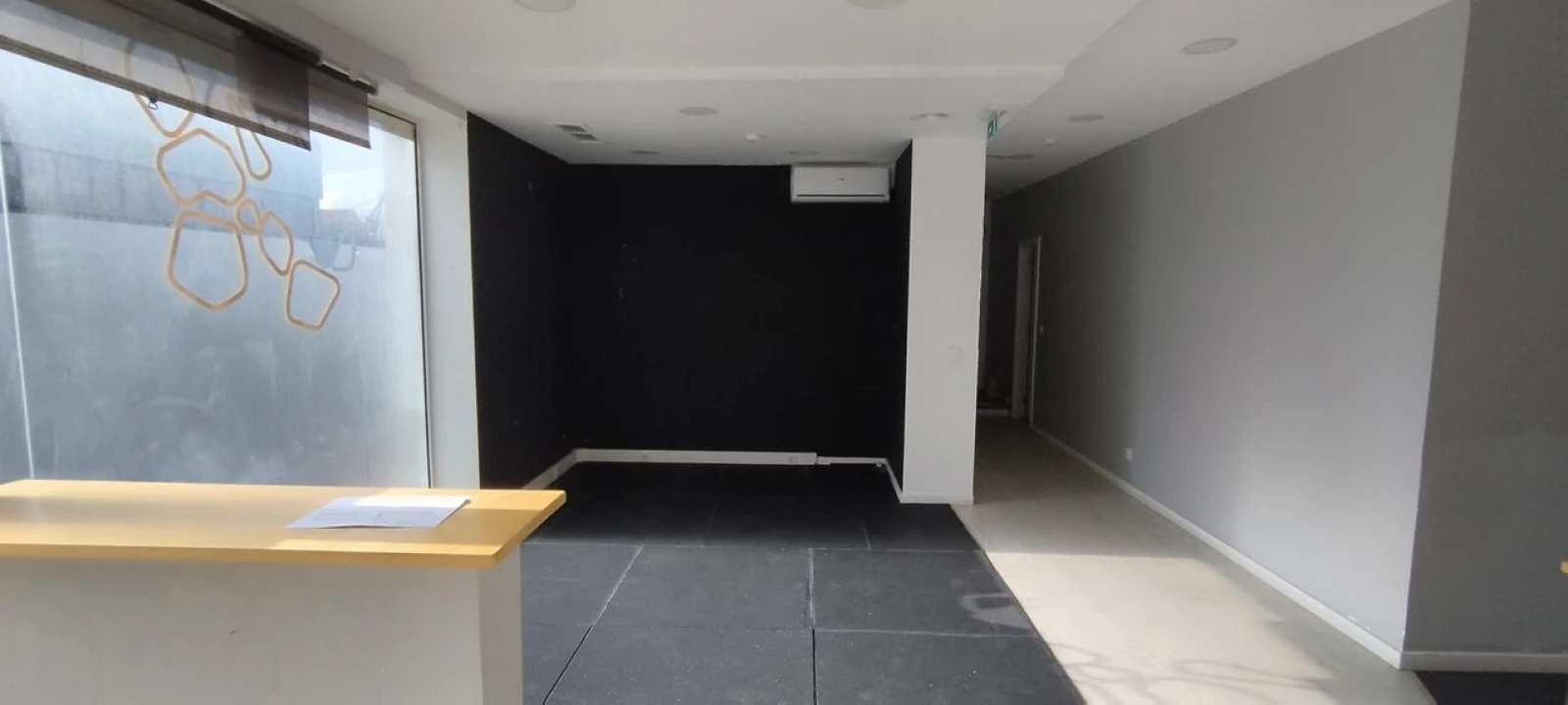 Loja para Arrendamento em Lumiar Foto 11