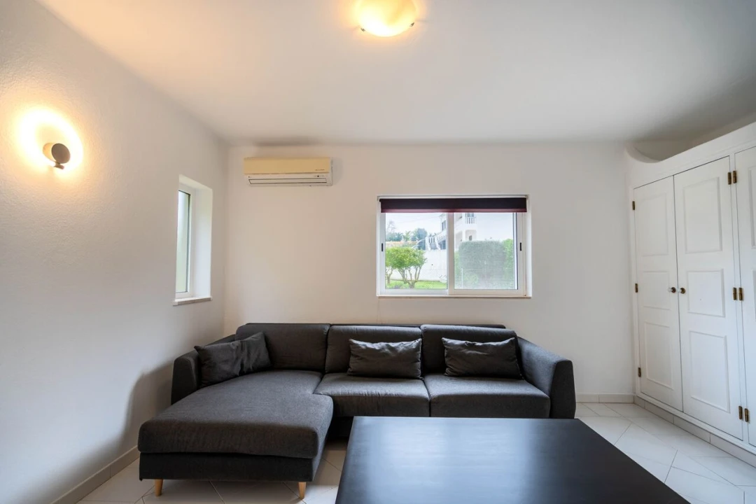 Moradia T5 para Venda em Boliqueime Foto 12