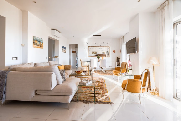 Apartamento T2 para Venda em Quarteira Foto 2