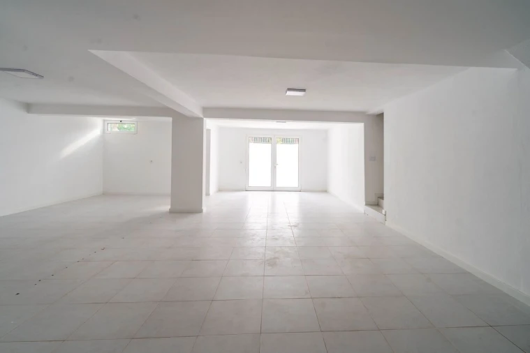 Moradia T4 para Venda em Quarteira Foto 21