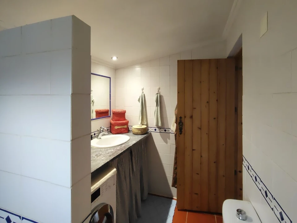 Moradia T5 para Venda em Colos Foto 13