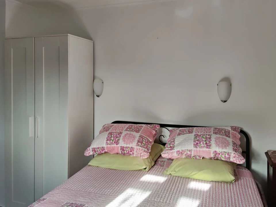 Moradia T5 para Venda em Colos Foto 24