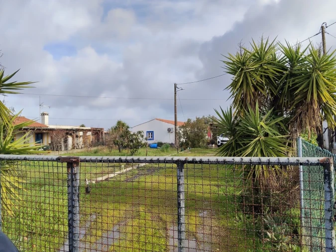 Moradia T5 para Venda em Colos Foto 4