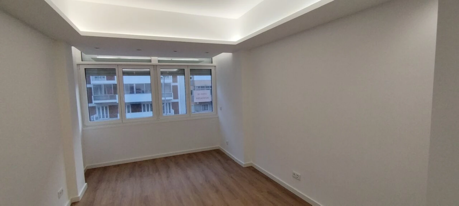 Apartamento T2 para Venda em São Domingos de Benfica Foto 8