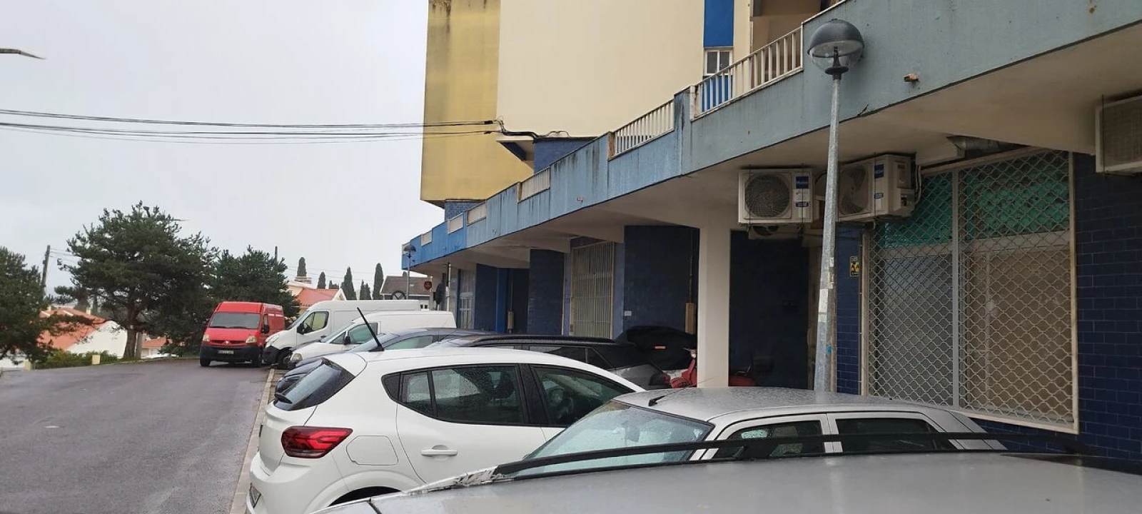 Loja para Venda em Loures Foto 1