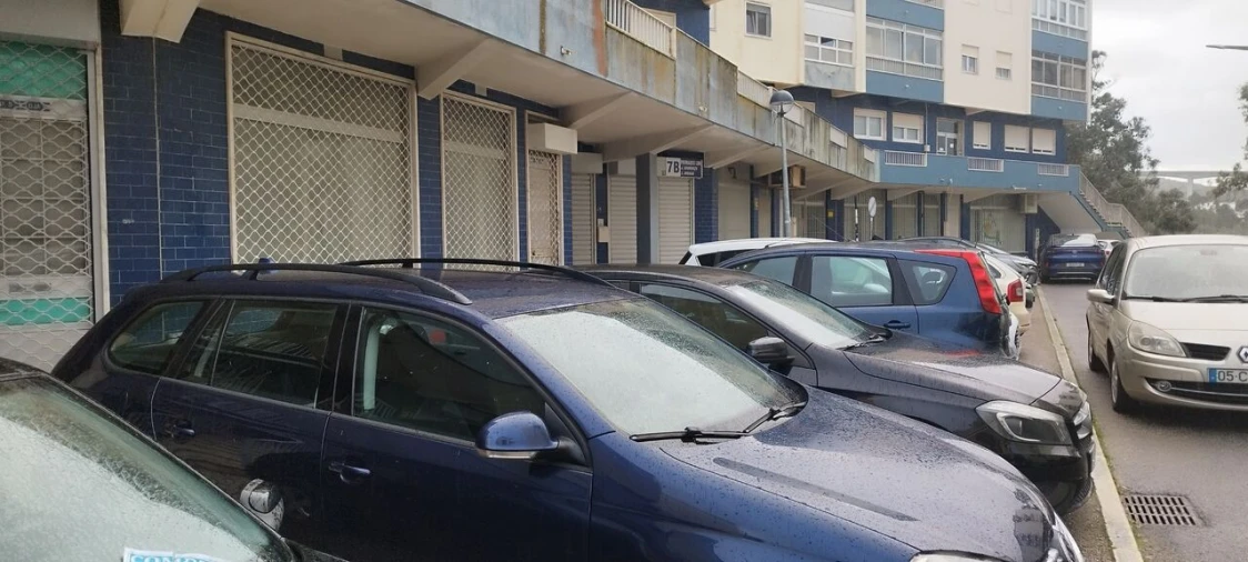 Loja para Venda em Loures Foto 3