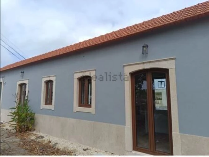 Moradia T3 para Venda em Sanguinheira Foto 4