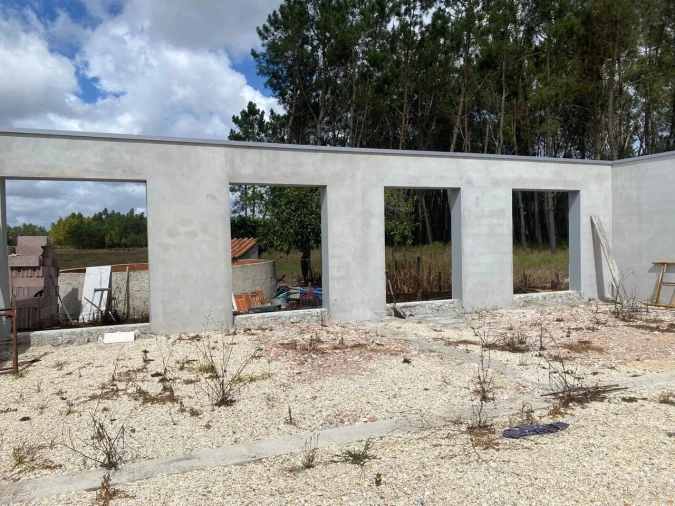 Moradia T3 para Venda em Sanguinheira Foto 37