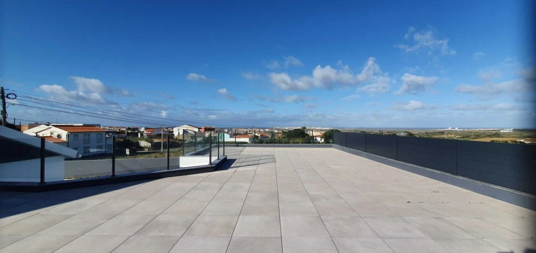 Moradia T5 para Venda em Atouguia da Baleia Foto 24