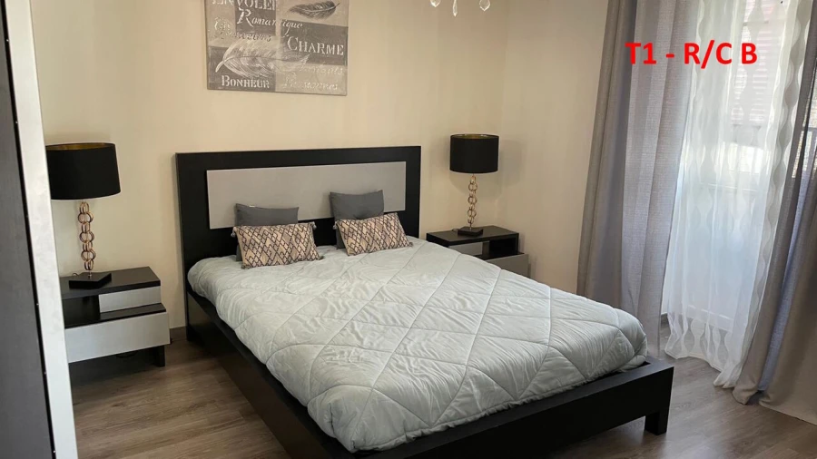 Moradia T7 para Venda em Nossa Senhora do Pranto Foto 19