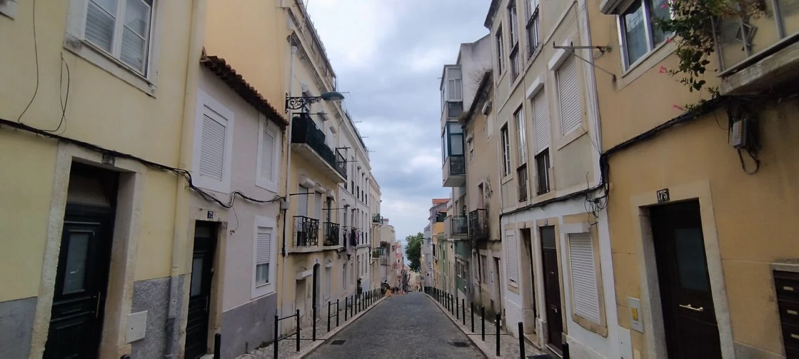 Prédio para Venda em São Vicente Foto 1