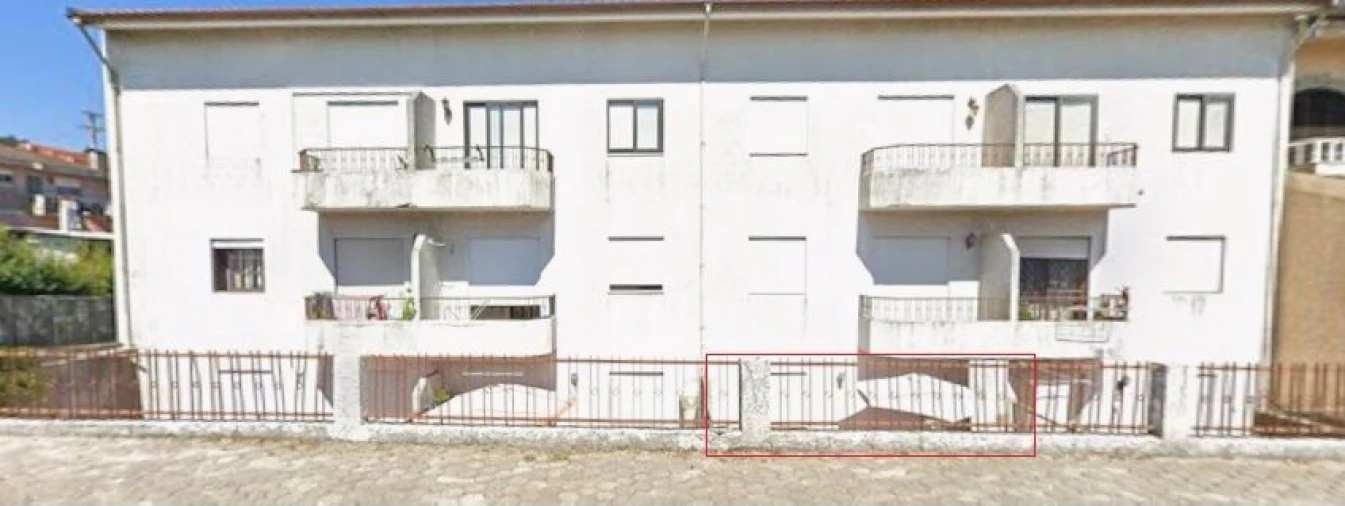 Apartamento T2 para Venda em Arrifana Foto 14