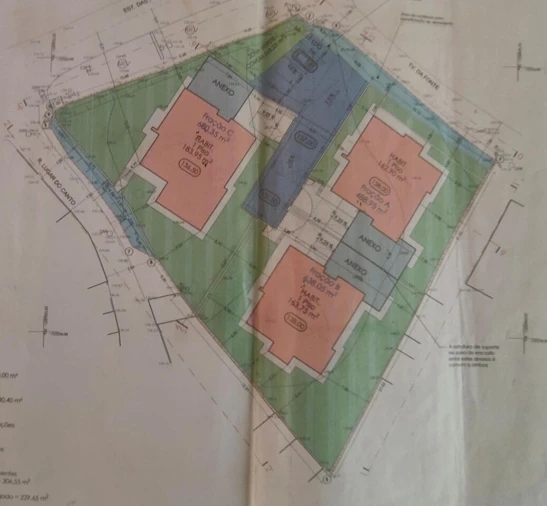 Moradia T3 para Venda em Santo Isidoro Foto 25