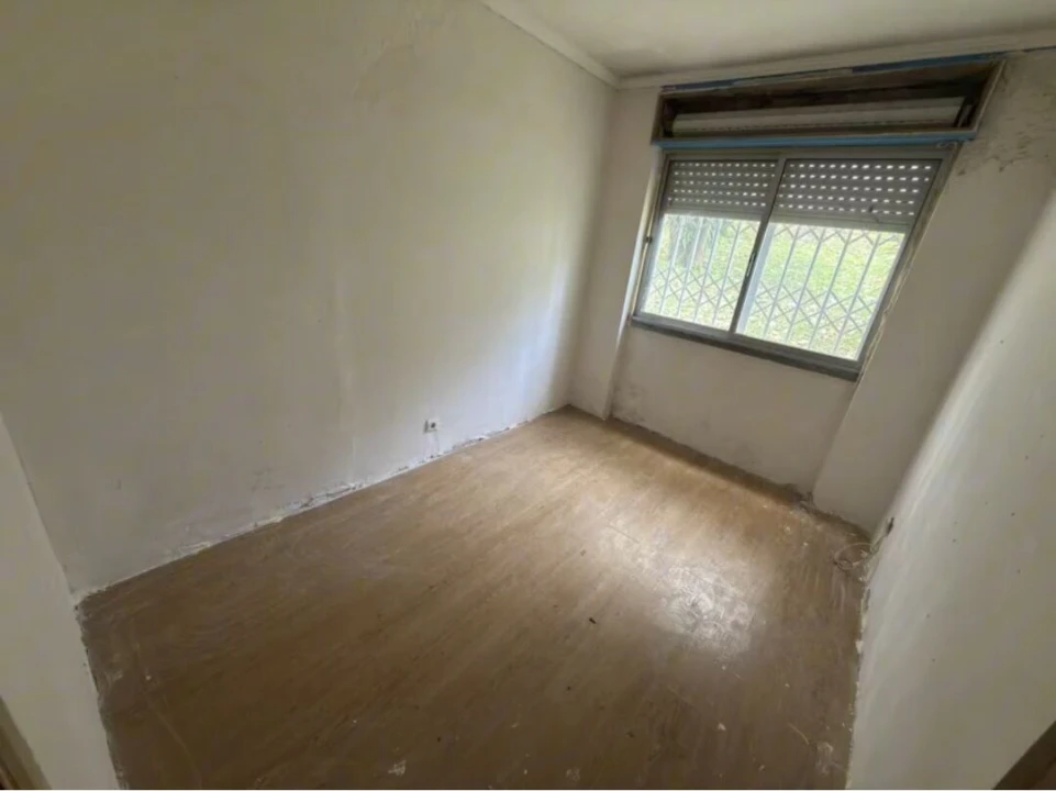 Apartamento T2 para Venda em Benfica Foto 10