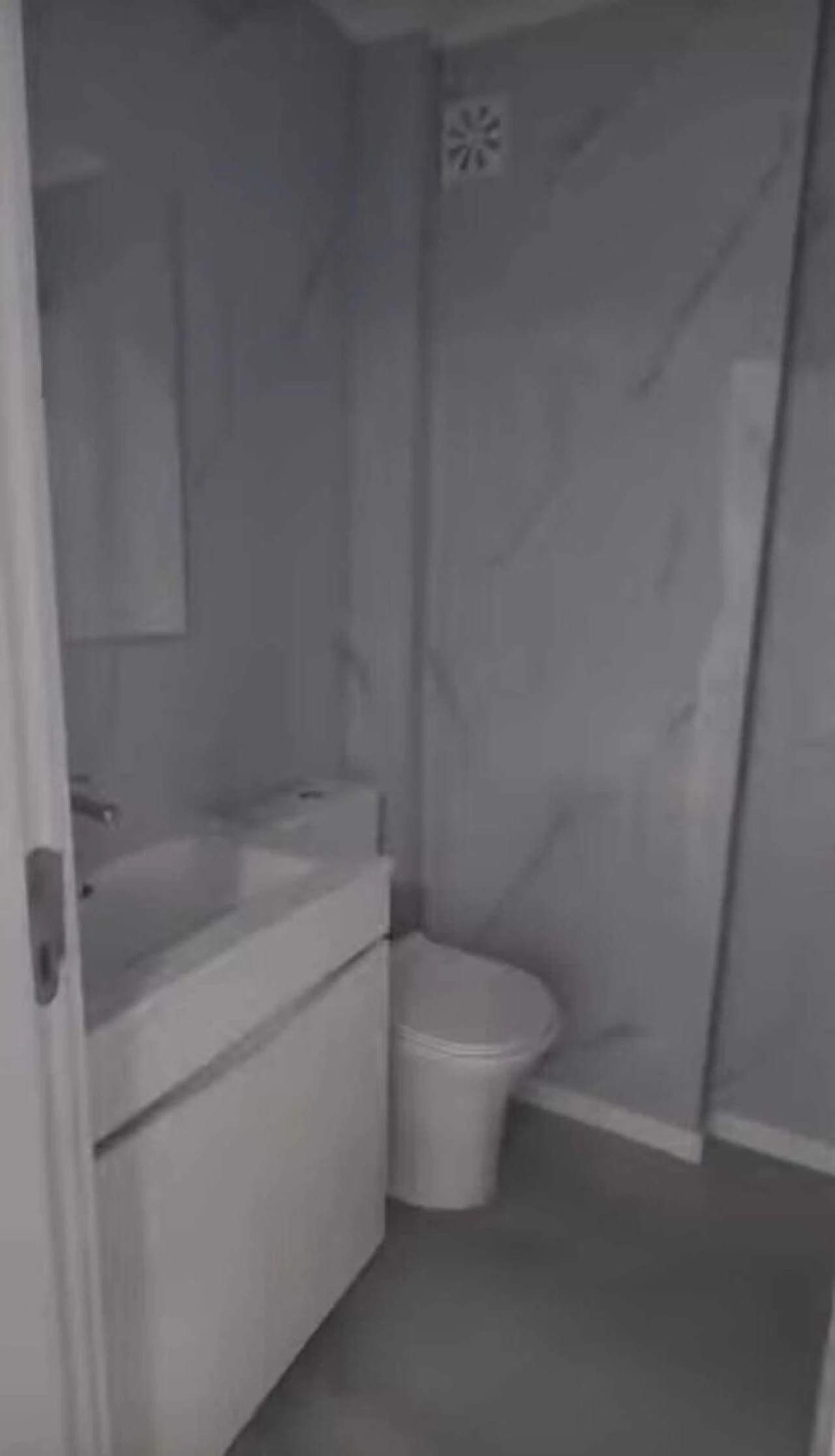 Apartamento T2 para Venda em Benfica Foto 5