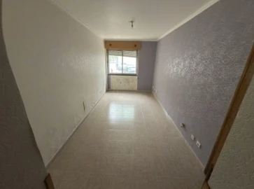 Apartamento T2 para Venda em Benfica