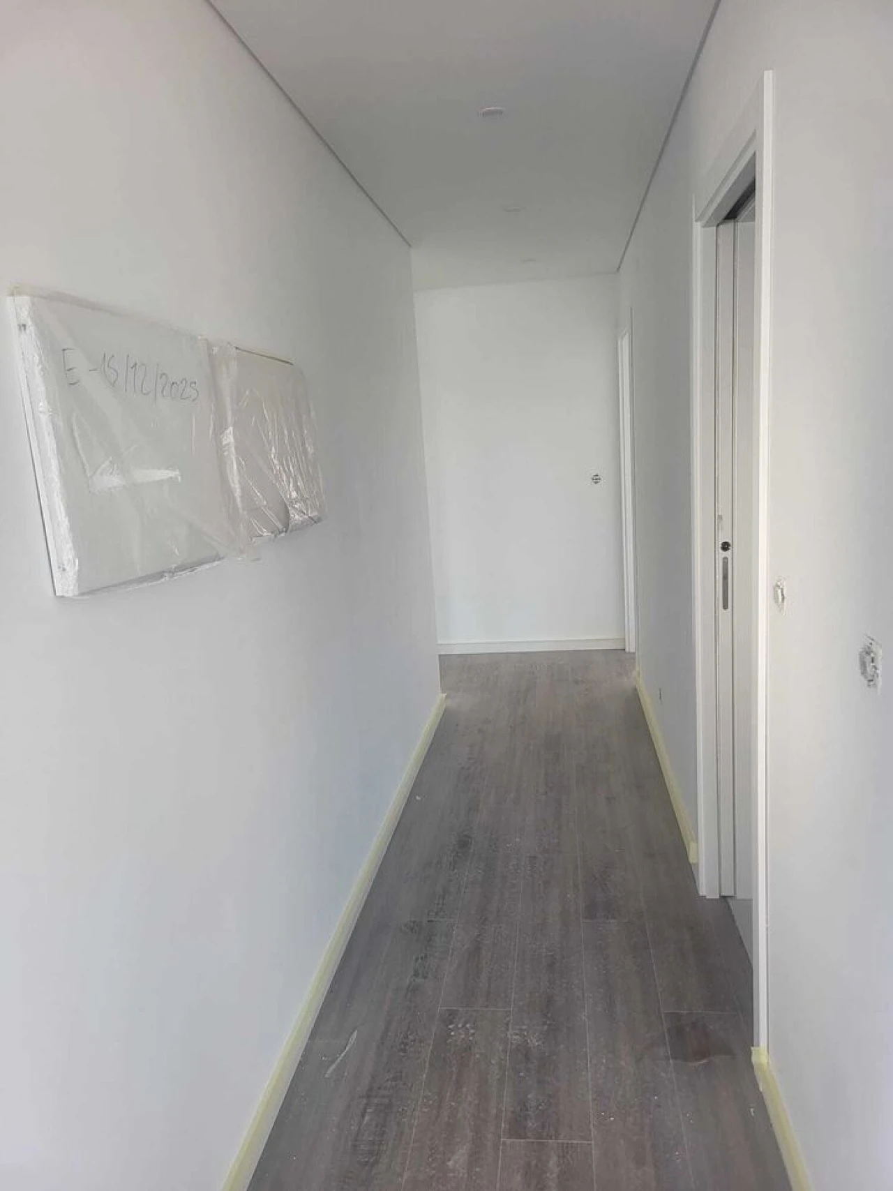 Apartamento T2 para Venda em Corroios Foto 12