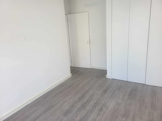 Apartamento T2 para Venda em Corroios Foto 15