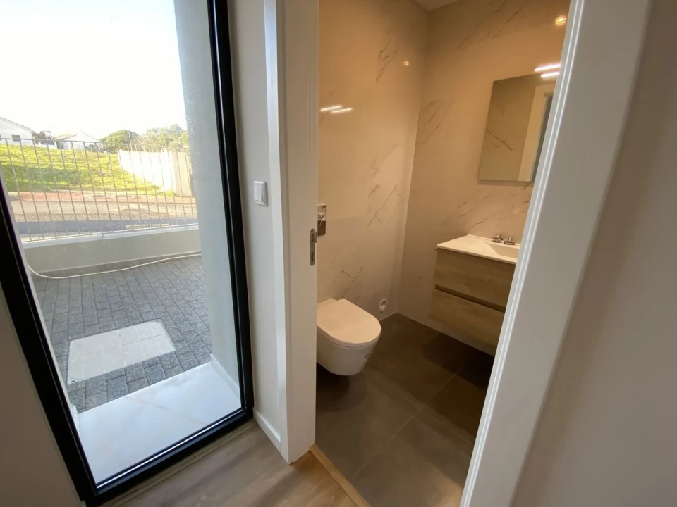 Moradia T3 para Venda em Barcarena Foto 13