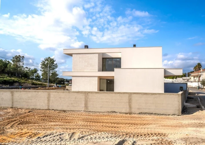 Moradia T3 para Venda em Rio Maior Foto 17