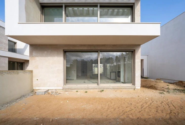 Moradia T3 para Venda em Rio Maior Foto 11