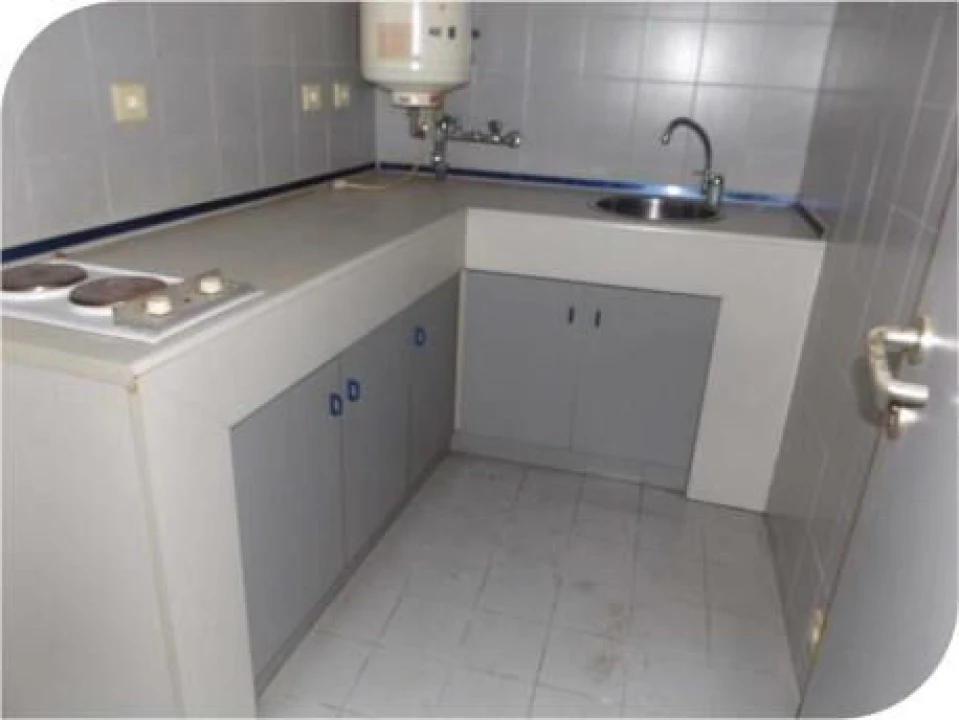 Loja para Venda em Amiais de Baixo Foto 3