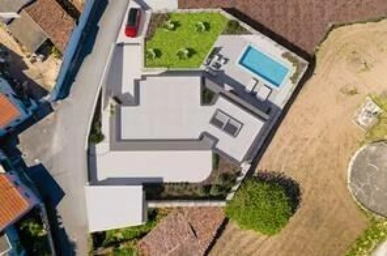 Moradia T4 para Venda em Caldas da Rainha - Santo Onofre e Serra do Bouro Foto 4