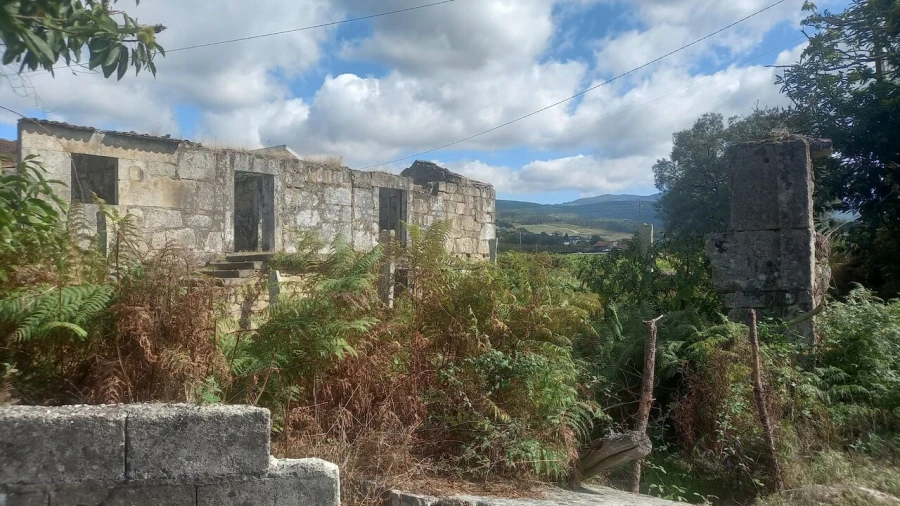 Moradia T2 para Venda em Moreira Foto 4