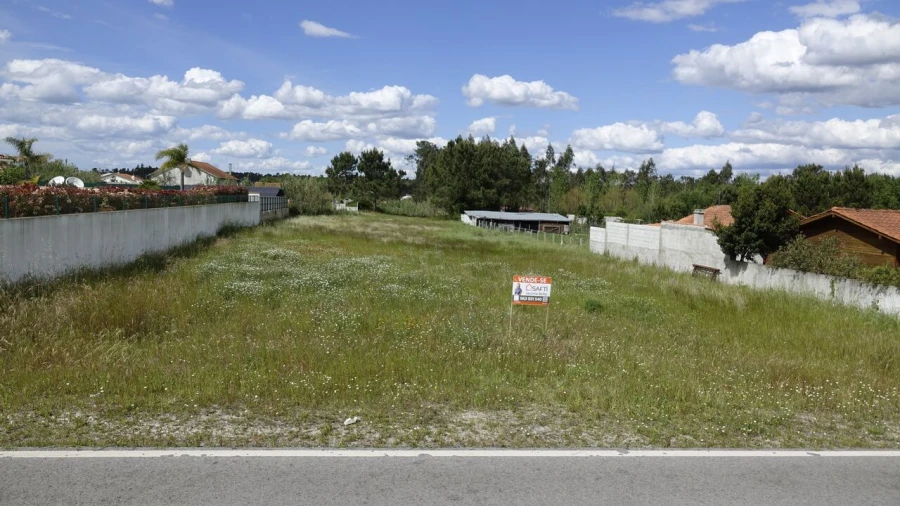 Terreno para Venda em Marinha Grande Foto 1