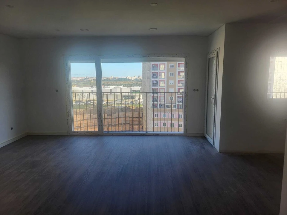 Apartamento T3 para Venda em Corroios Foto 8