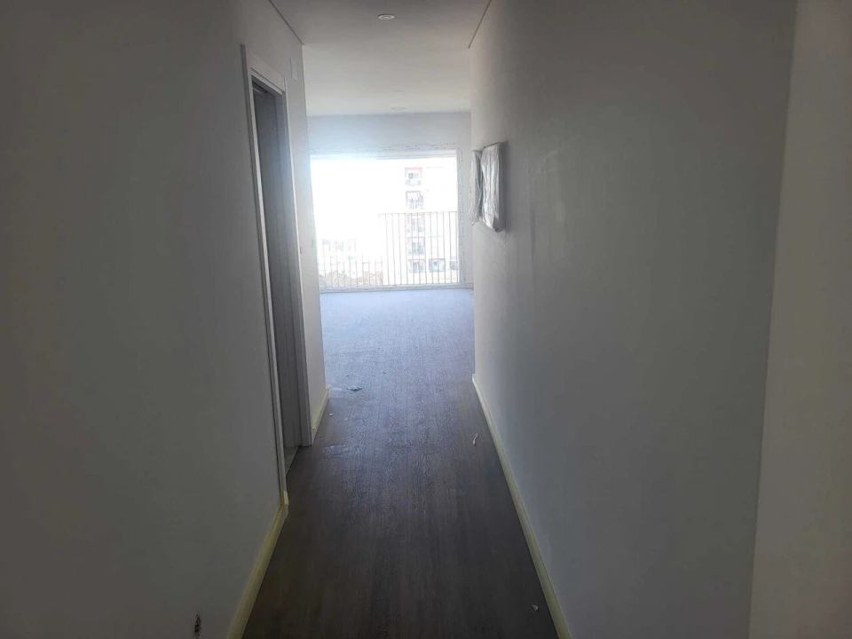 Apartamento T3 para Venda em Corroios Foto 24