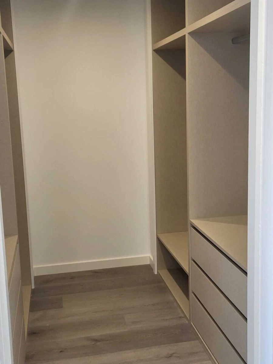 Moradia T4 para Venda em Corroios Foto 28