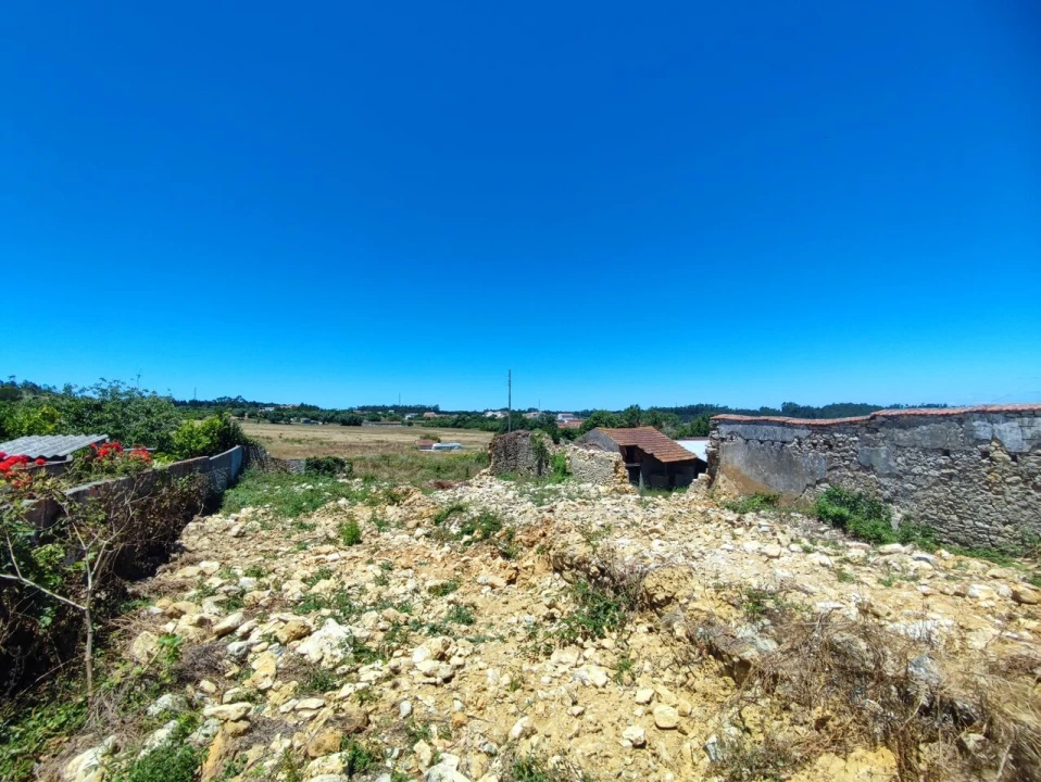 Moradia T0 para Venda em Maiorca Foto 1