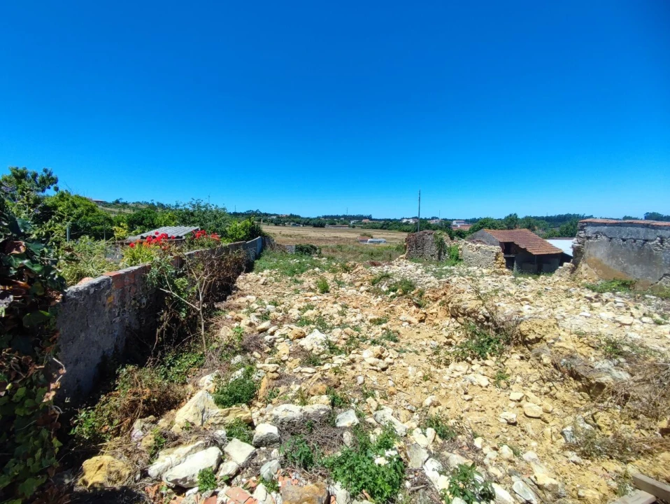 Moradia T0 para Venda em Maiorca Foto 3