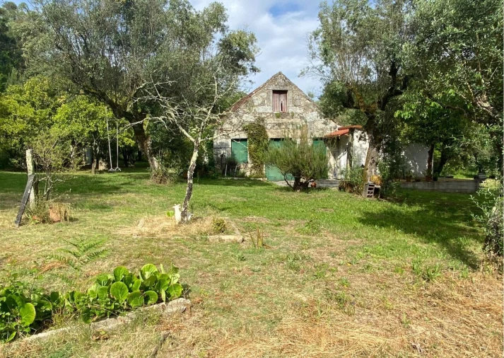 Moradia T2 para Venda em Ranhados Foto 17