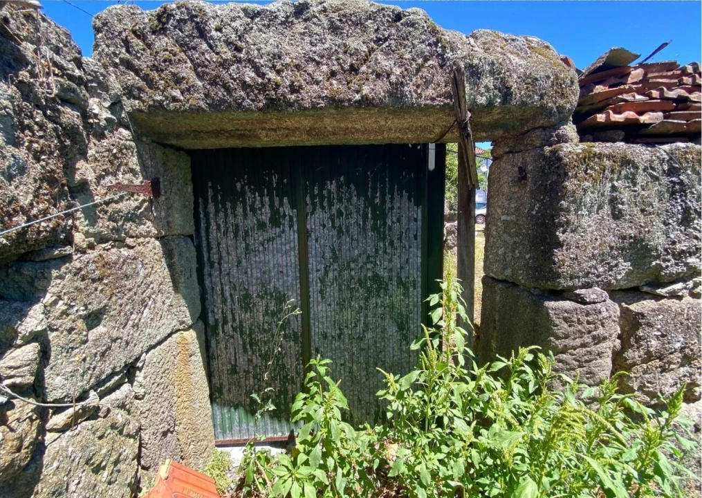 Moradia T4 para Venda em Lajeosa do Dão Foto 26