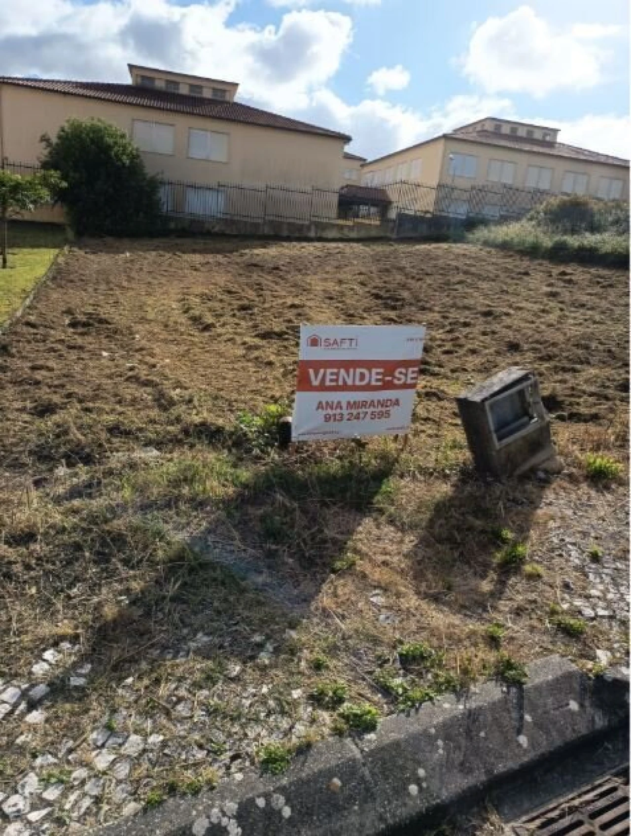Terreno para Venda em Louriçal Foto 1