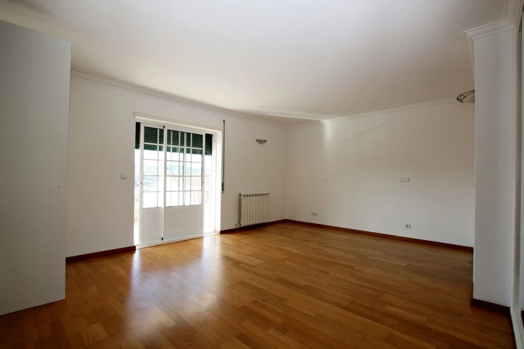 Moradia T2 para Venda em Reguengo do Fetal Foto 7