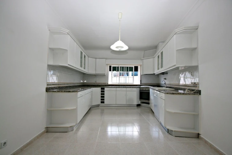 Moradia T2 para Venda em Reguengo do Fetal Foto 13