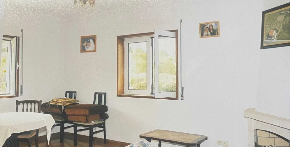 Moradia T3 para Venda em Alijo Foto 4