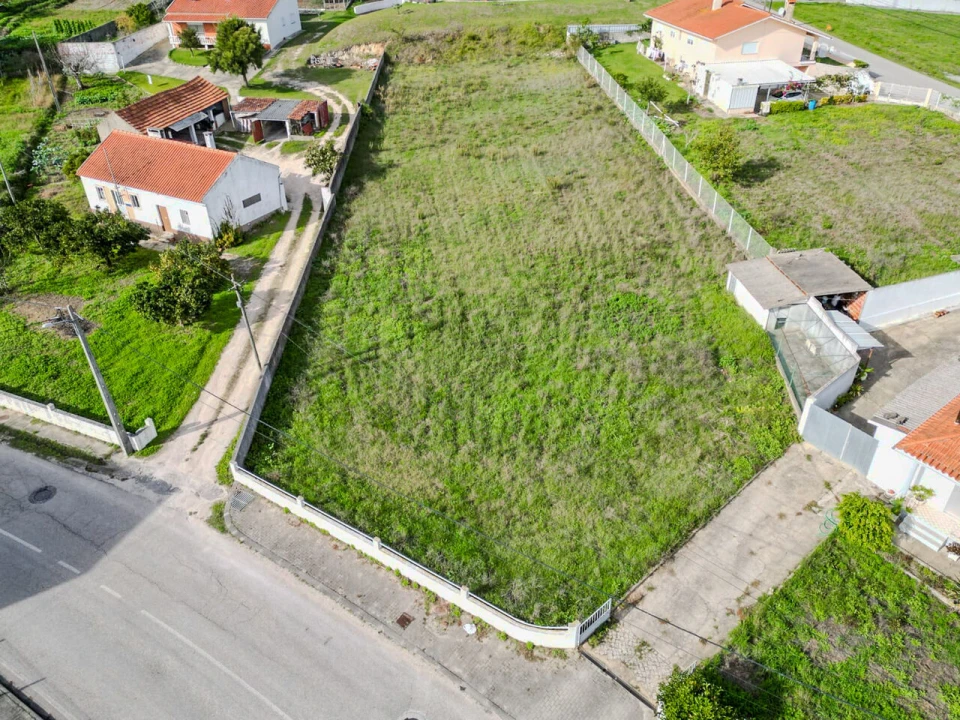 Terreno para Venda em Maceira Foto 3