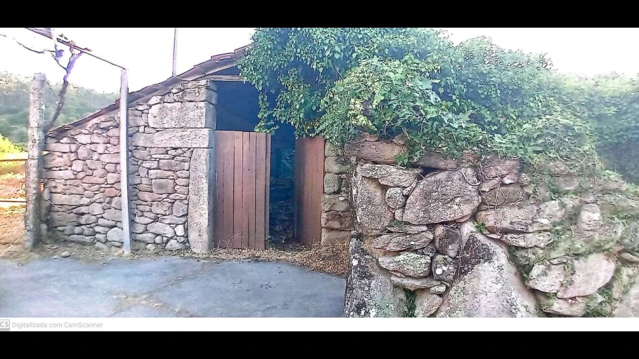Quinta T5 para Venda em Merufe